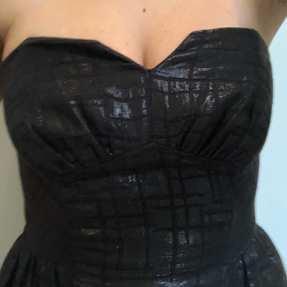 Party Dress! - Picture 4 of 8